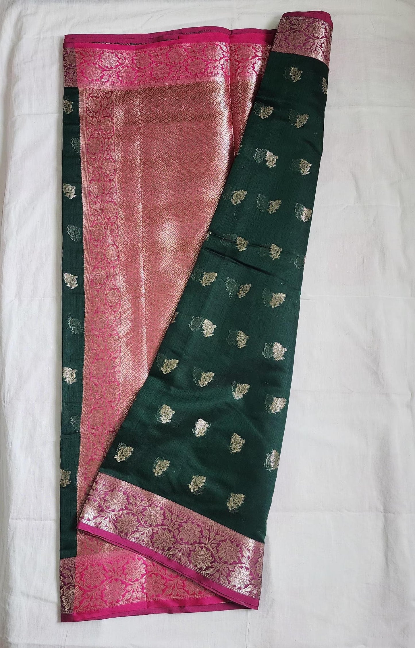 Green Banaras Cotton-Silk Saree with Pink Border – Everyday Elegance with a Festive Touch
