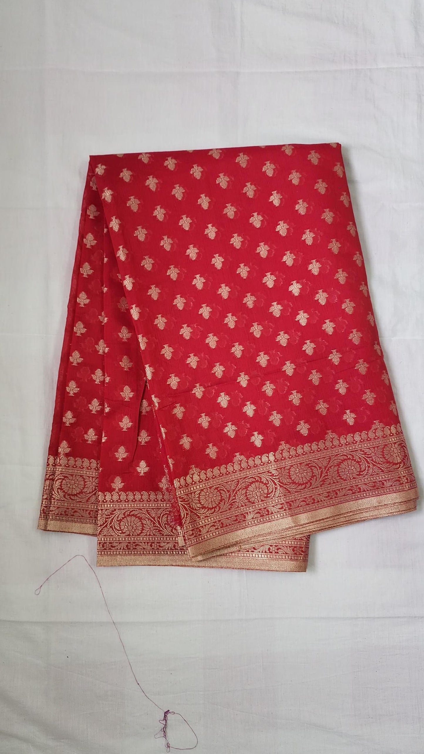 Red Banaras Cotton-Silk Saree with Rich Pallu – Timeless Grace in Every Thread