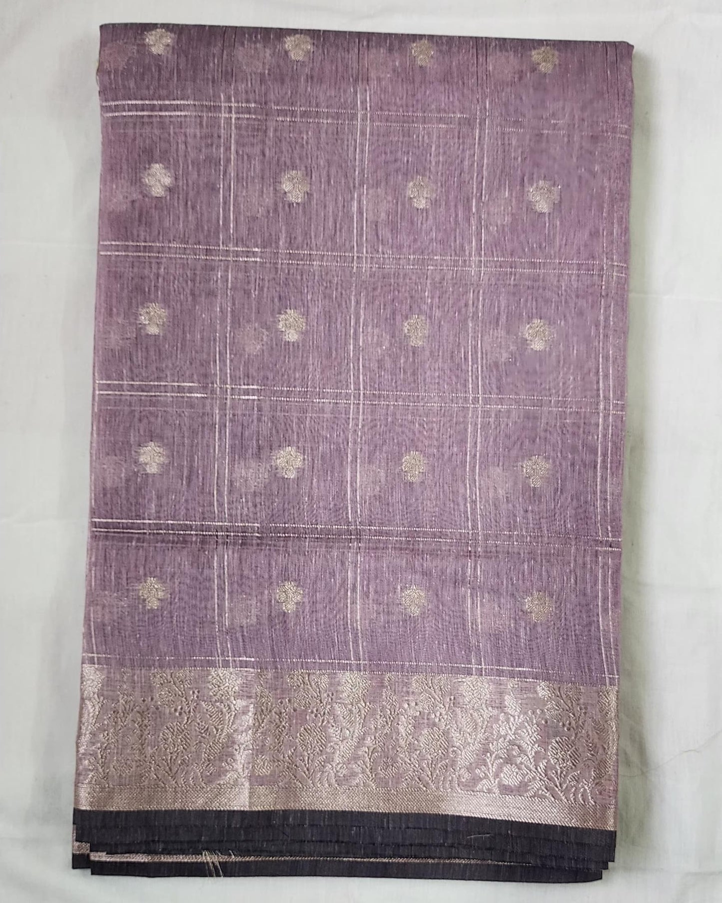 Light Violet Banaras Linen Cotton-Silk Saree with Rich Pallu – Subtle Luxury for Every Occasion