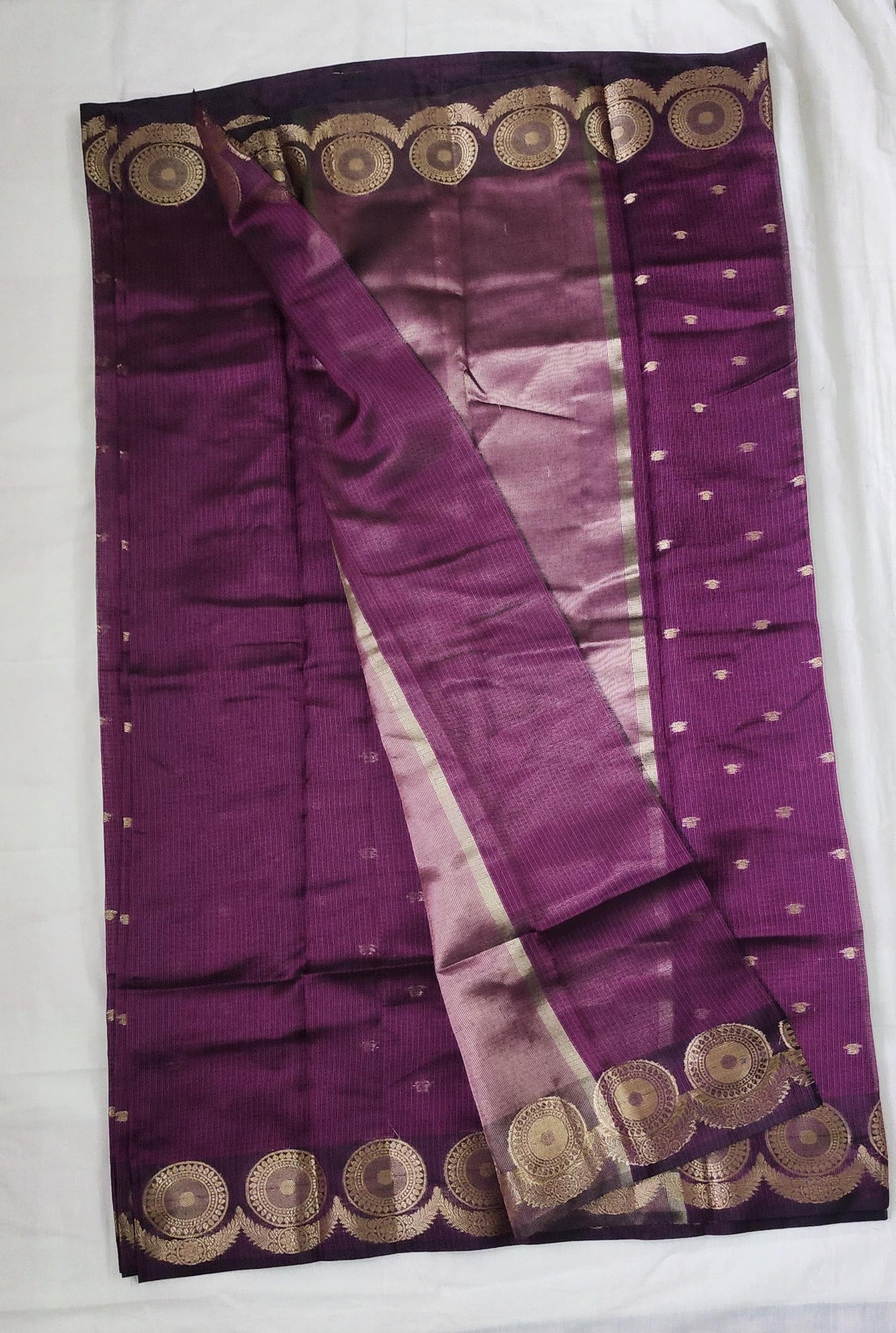 Graceful Burgandy Banarasi Cotton Silk Saree with Rich Zari Border & Pallu – Festive & Everyday Elegance