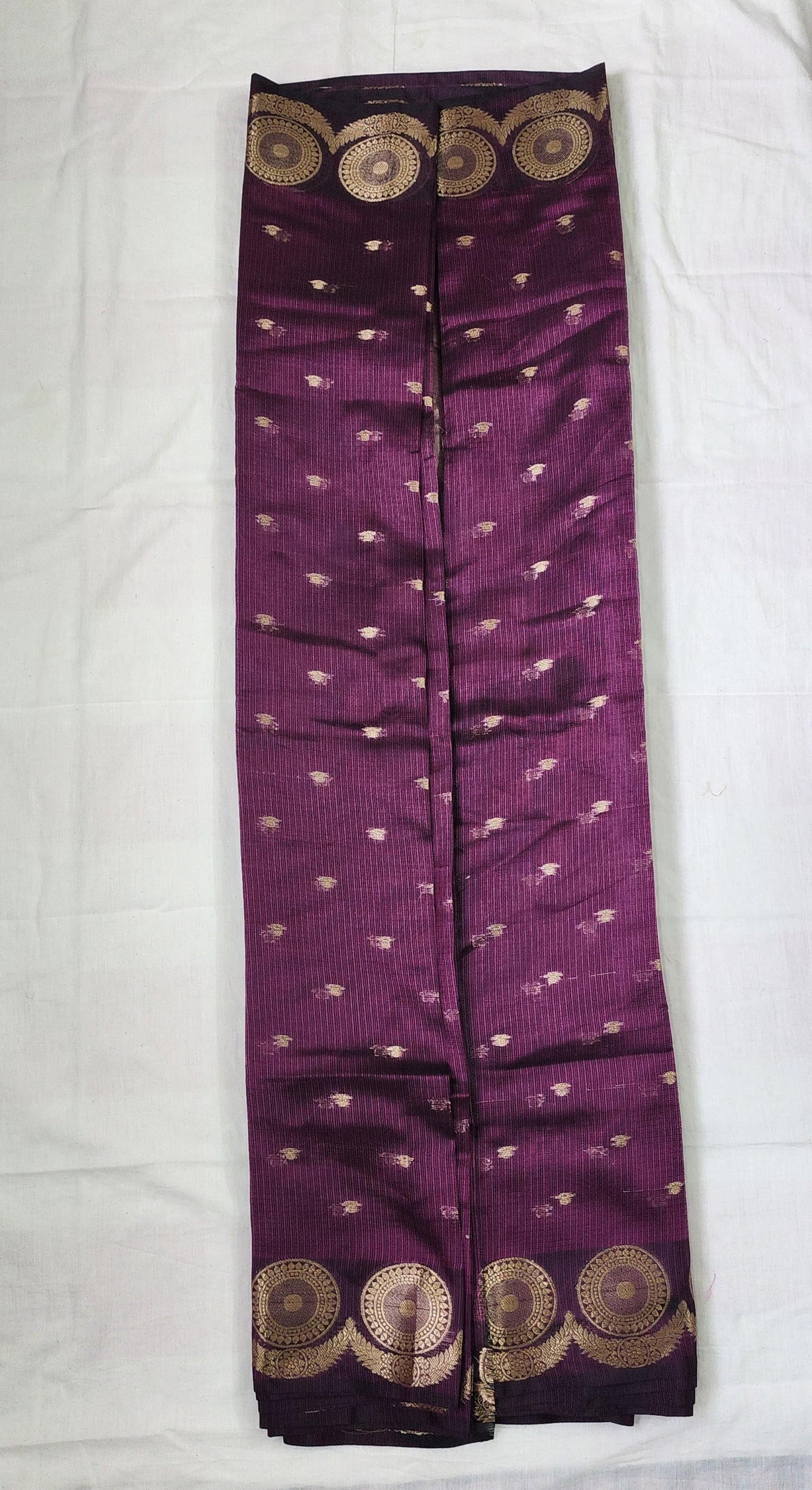 Graceful Burgandy Banarasi Cotton Silk Saree with Rich Zari Border & Pallu – Festive & Everyday Elegance