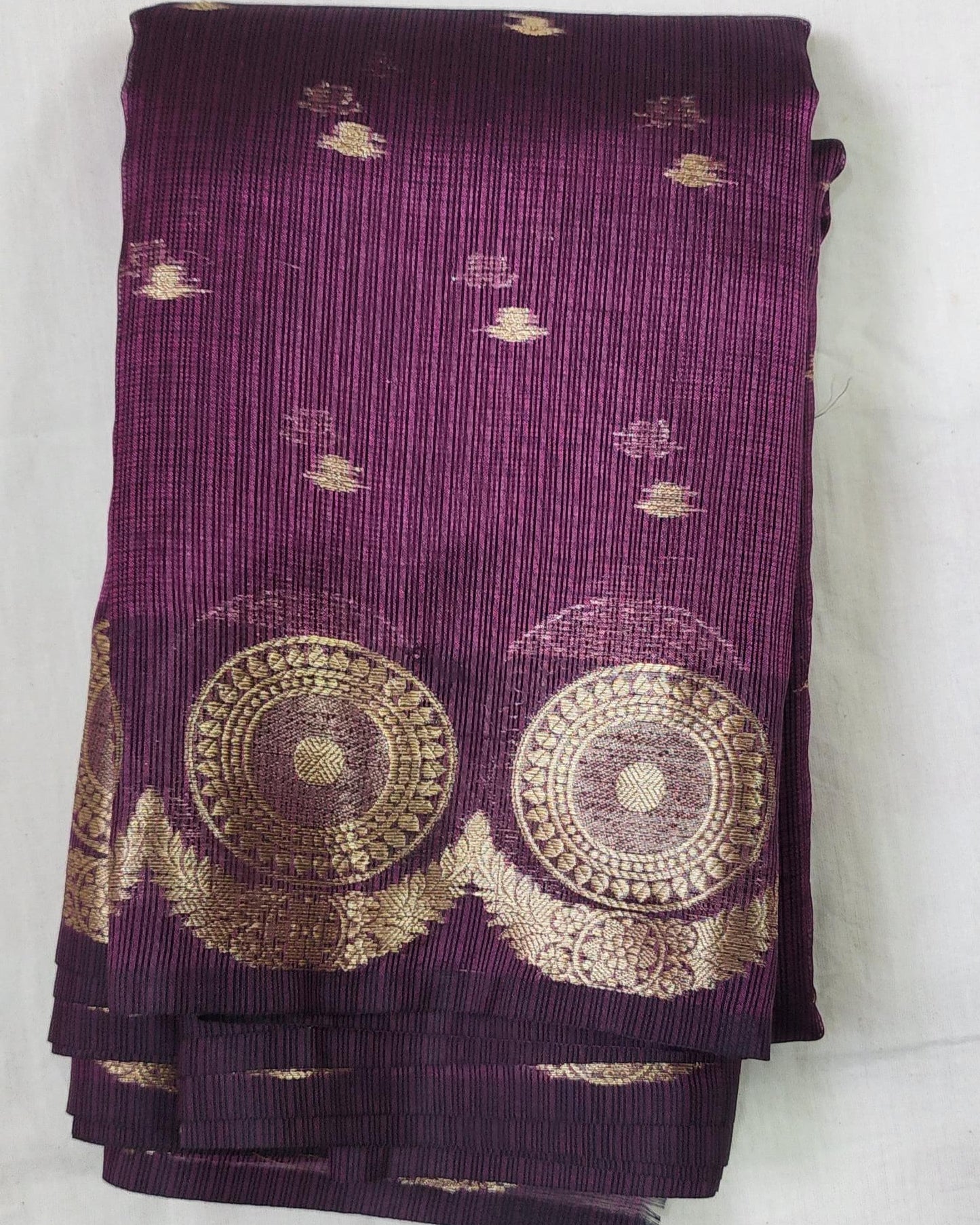 Graceful Burgandy Banarasi Cotton Silk Saree with Rich Zari Border & Pallu – Festive & Everyday Elegance